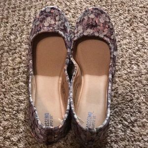 EUC multi colored flats